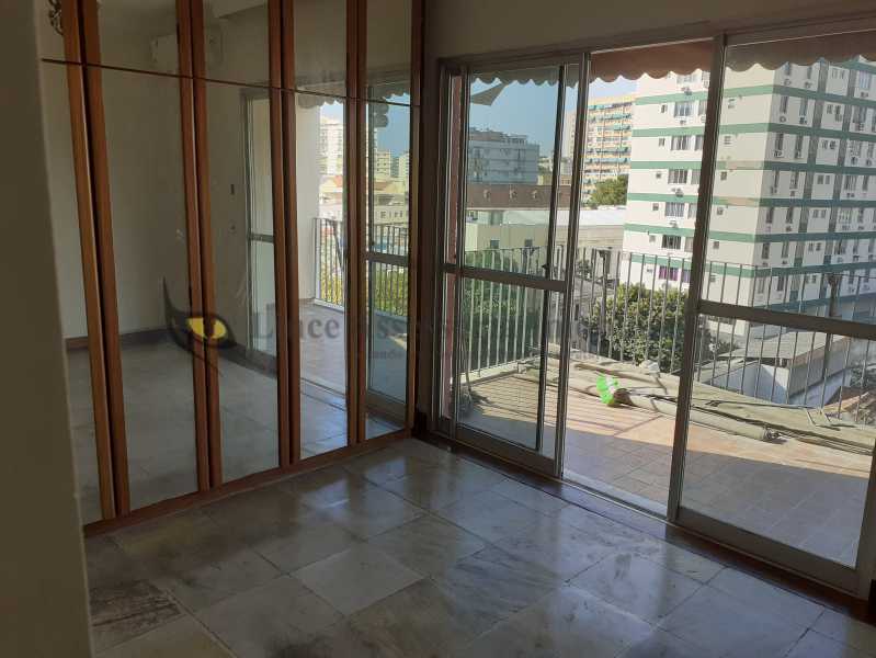 Apartamento à venda com 3 quartos, 110m² - Foto 6