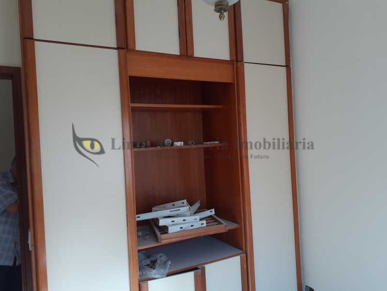 Apartamento à venda com 3 quartos, 110m² - Foto 13