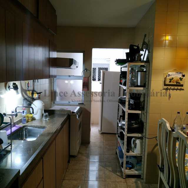 Apartamento à venda com 4 quartos, 145m² - Foto 12