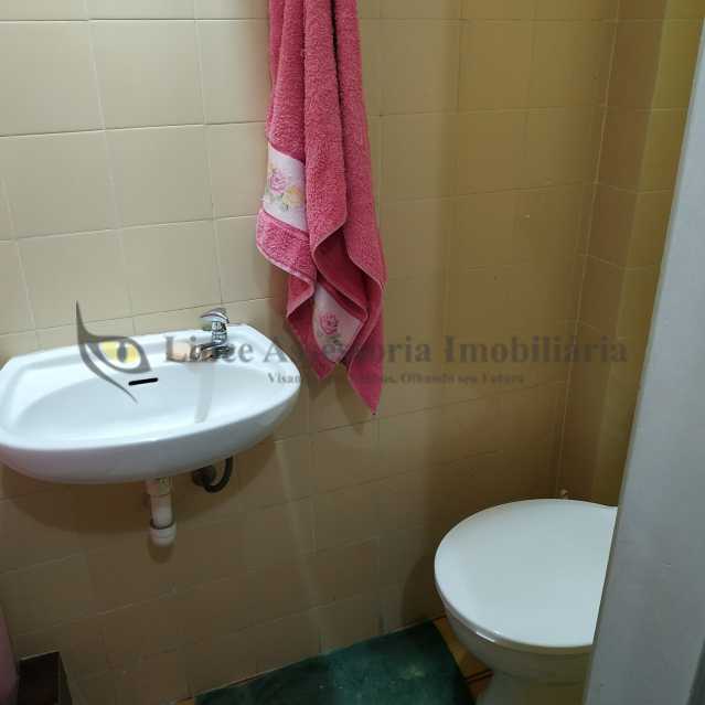 Apartamento à venda com 4 quartos, 145m² - Foto 17