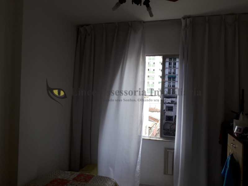 Apartamento à venda com 2 quartos, 80m² - Foto 3