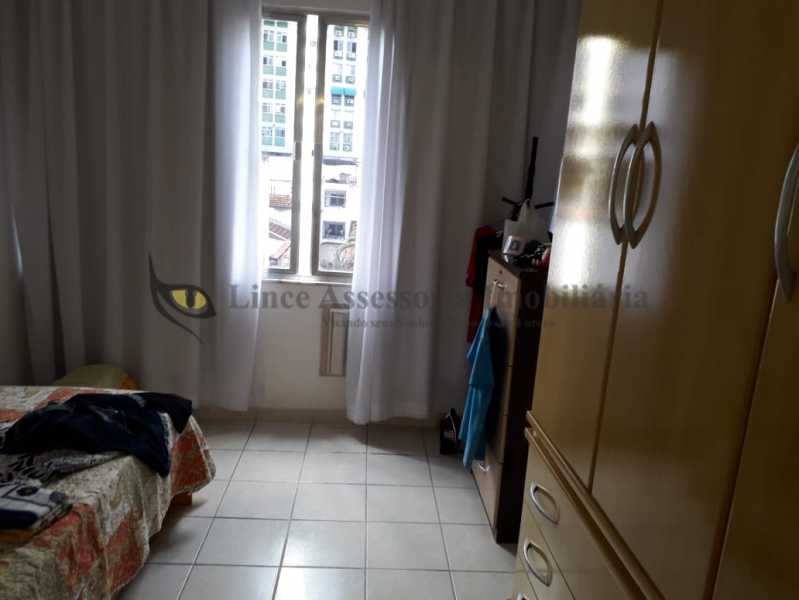 Apartamento à venda com 2 quartos, 80m² - Foto 5