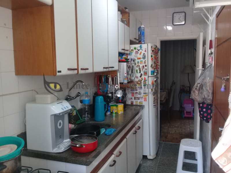 Apartamento à venda com 3 quartos, 80m² - Foto 11