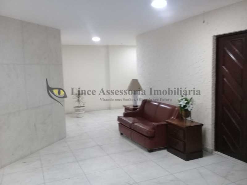 Apartamento à venda com 3 quartos, 80m² - Foto 18