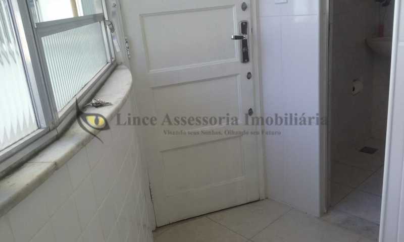 Apartamento à venda com 3 quartos, 126m² - Foto 6