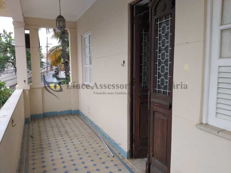 Apartamento à venda com 2 quartos, 78m² - Foto 1