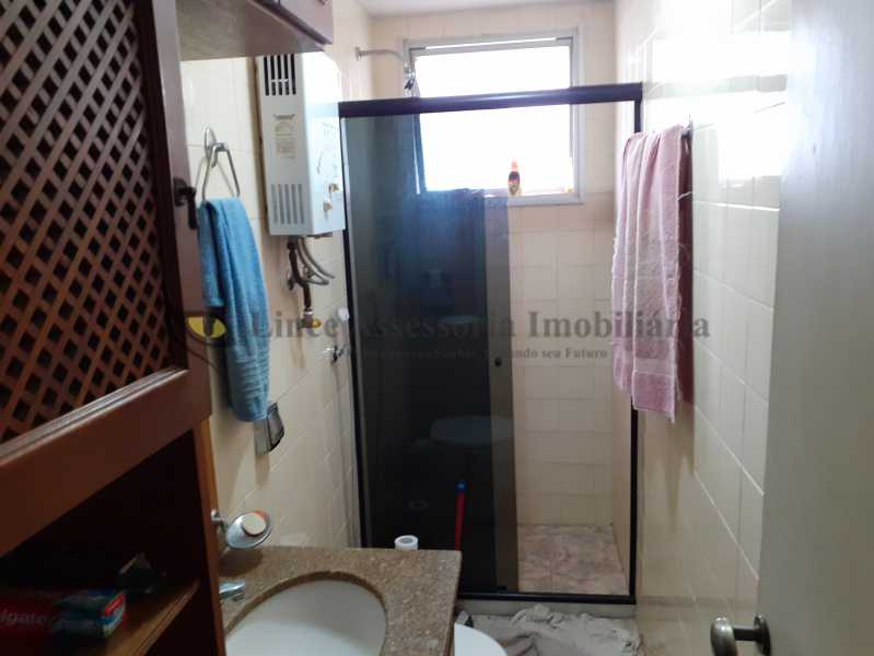 Apartamento à venda com 2 quartos, 64m² - Foto 12