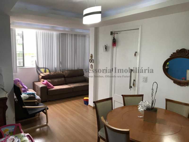 Apartamento à venda com 4 quartos, 253m² - Foto 1