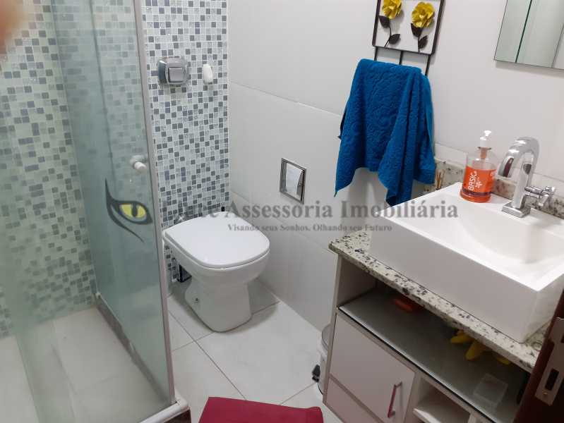 Apartamento à venda com 2 quartos, 80m² - Foto 13