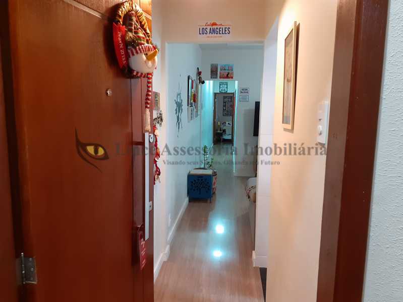 Apartamento à venda com 2 quartos, 80m² - Foto 21