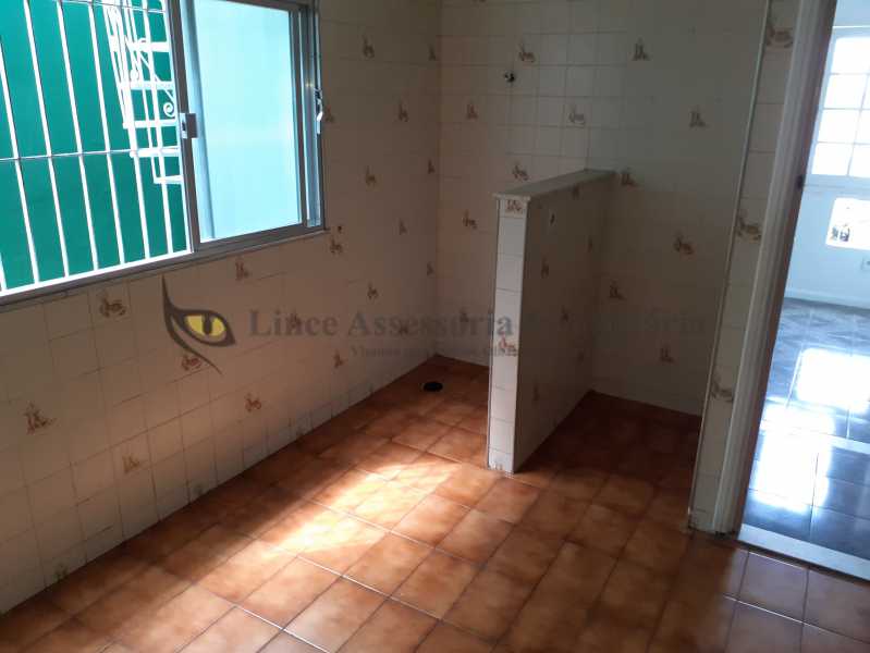 Casa à venda com 7 quartos, 270m² - Foto 27