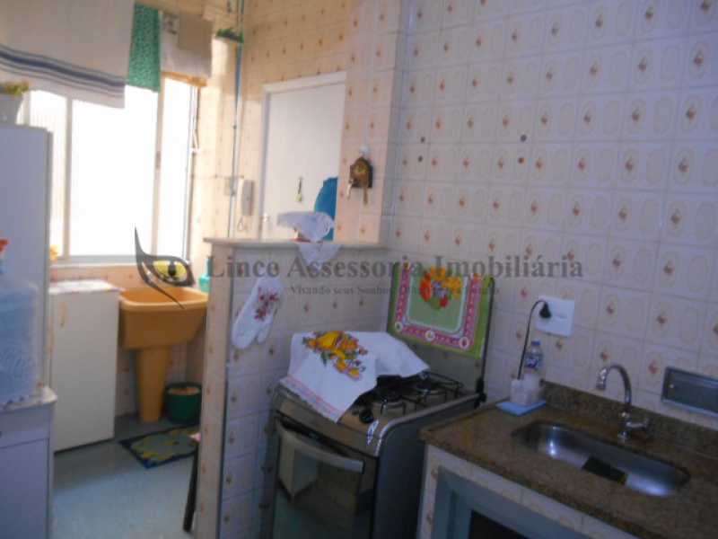 Apartamento à venda com 1 quarto, 56m² - Foto 15