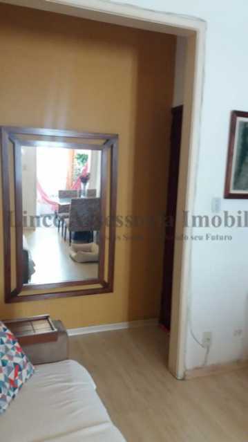 Apartamento à venda com 2 quartos, 70m² - Foto 24