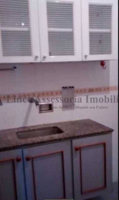 Apartamento à venda com 2 quartos, 70m² - Foto 20