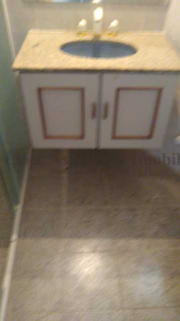 Apartamento à venda com 2 quartos, 70m² - Foto 25