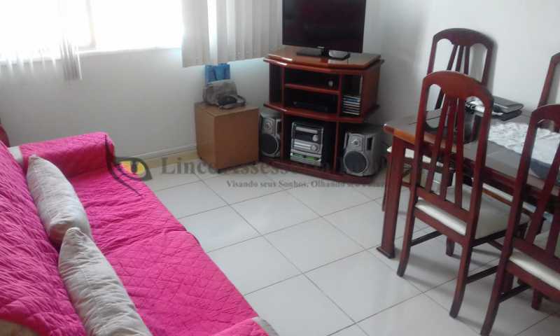 Apartamento à venda com 1 quarto, 36m² - Foto 2