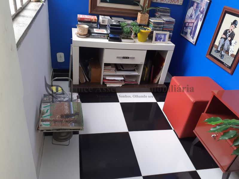 Apartamento à venda com 2 quartos, 73m² - Foto 22