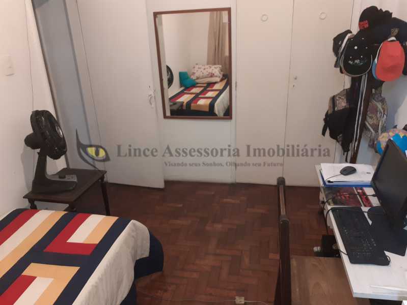 Apartamento à venda com 2 quartos, 73m² - Foto 10