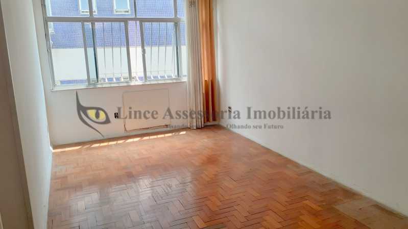 Apartamento à venda com 3 quartos, 92m² - Foto 3