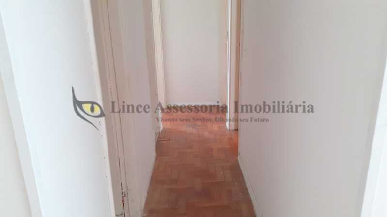 Apartamento à venda com 3 quartos, 92m² - Foto 4