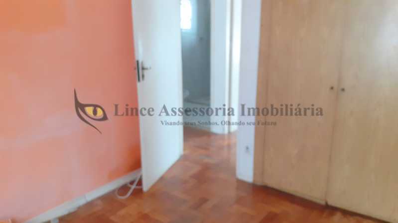 Apartamento à venda com 3 quartos, 92m² - Foto 8