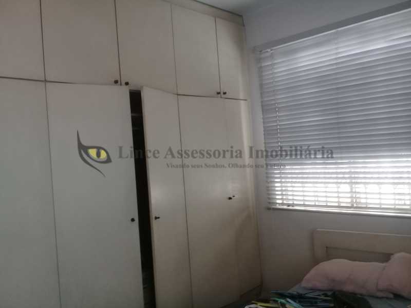 Casa à venda com 3 quartos, 107m² - Foto 11