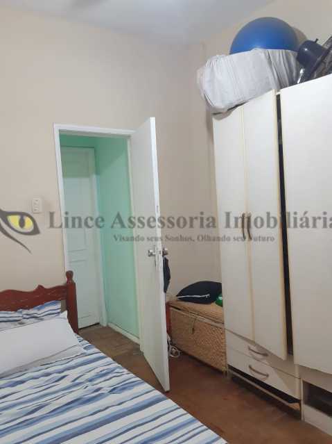 Apartamento à venda com 2 quartos, 62m² - Foto 6