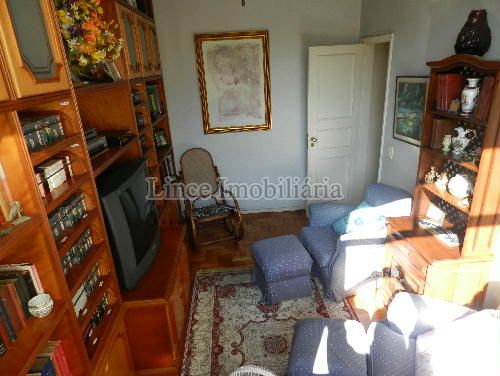 Apartamento à venda com 4 quartos, 148m² - Foto 11