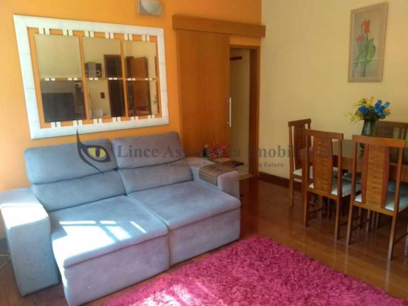 Apartamento à venda com 3 quartos, 90m² - Foto 2