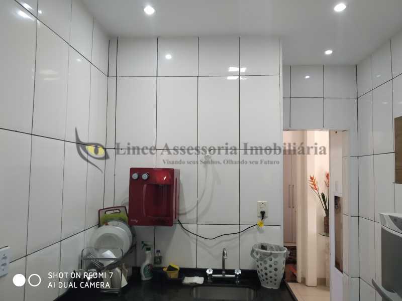 Apartamento à venda com 2 quartos, 94m² - Foto 23