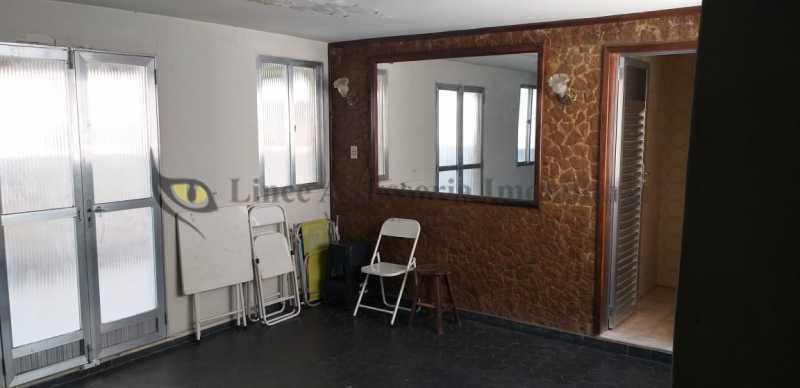 Apartamento à venda com 2 quartos, 42m² - Foto 19