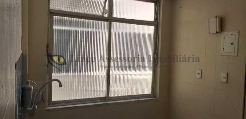 Apartamento à venda com 2 quartos, 42m² - Foto 20