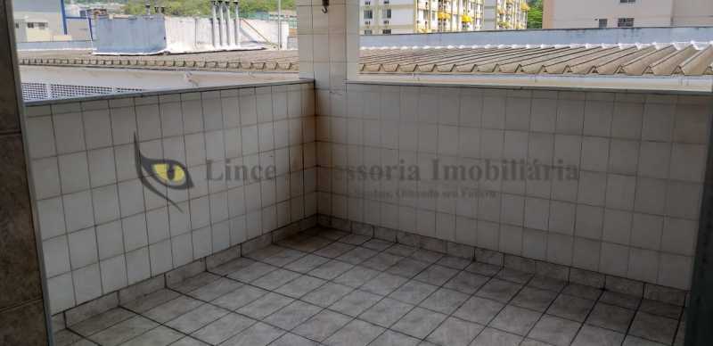 Apartamento à venda com 2 quartos, 42m² - Foto 3