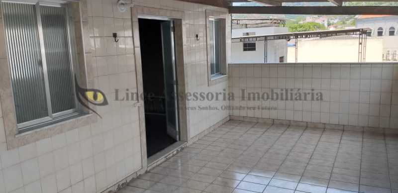 Apartamento à venda com 2 quartos, 42m² - Foto 1