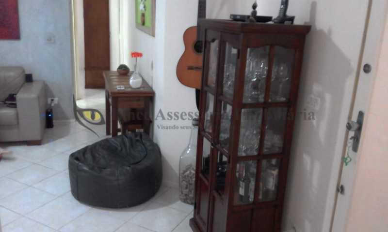 Apartamento à venda com 1 quarto, 59m² - Foto 3