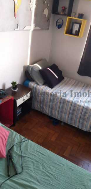 Apartamento à venda com 2 quartos, 61m² - Foto 19