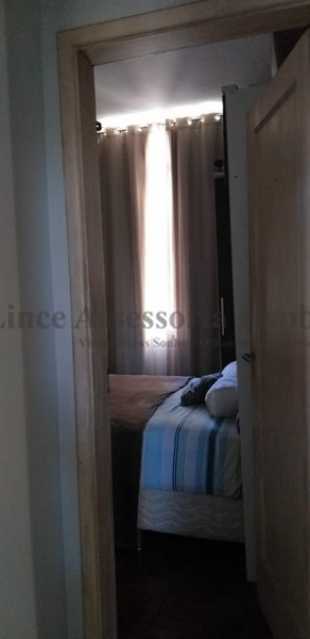 Apartamento à venda com 2 quartos, 61m² - Foto 20