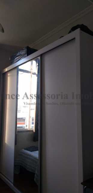 Apartamento à venda com 2 quartos, 61m² - Foto 21