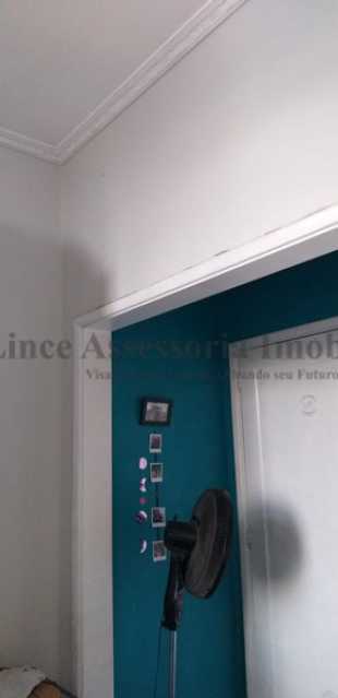 Apartamento à venda com 2 quartos, 61m² - Foto 29