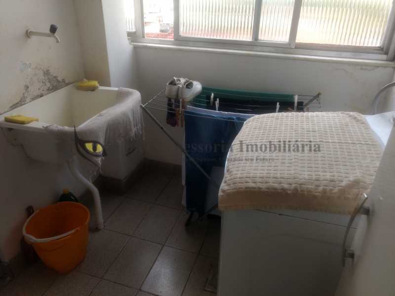 Apartamento à venda com 2 quartos, 78m² - Foto 21