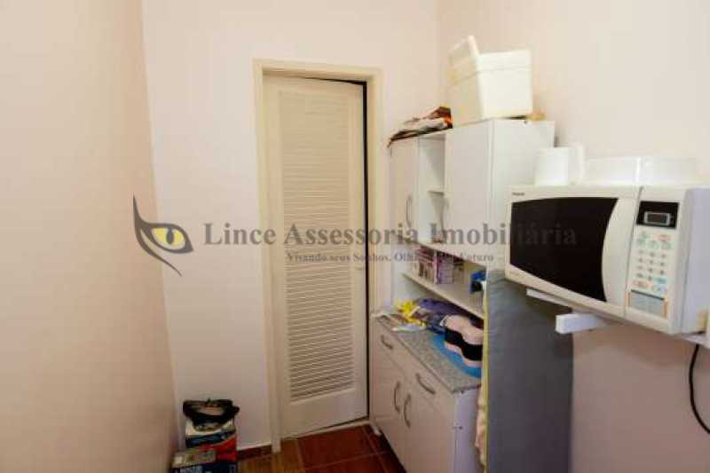 Apartamento à venda com 2 quartos, 90m² - Foto 8