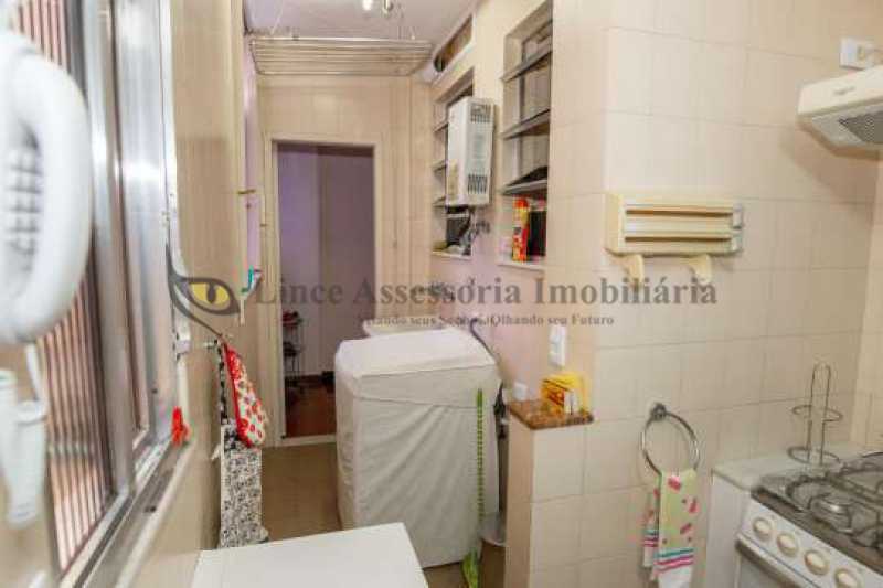 Apartamento à venda com 2 quartos, 90m² - Foto 12