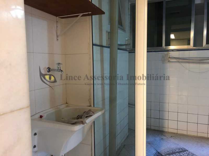 Apartamento à venda com 2 quartos, 95m² - Foto 19