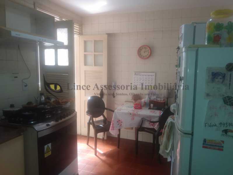 Apartamento à venda com 3 quartos, 138m² - Foto 24