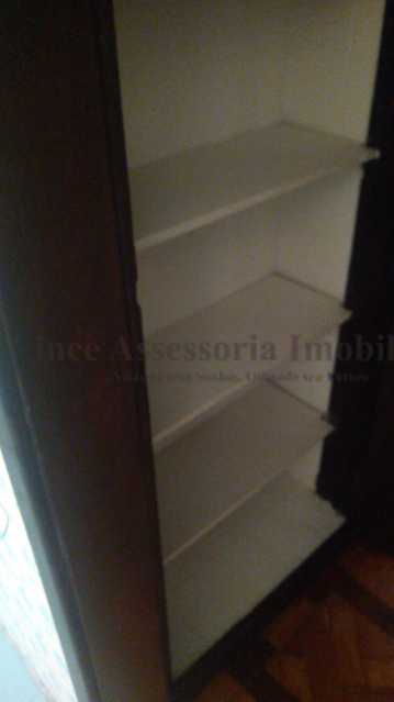 Apartamento à venda com 3 quartos, 150m² - Foto 12