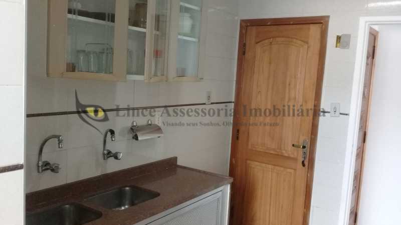 Apartamento à venda com 3 quartos, 77m² - Foto 19