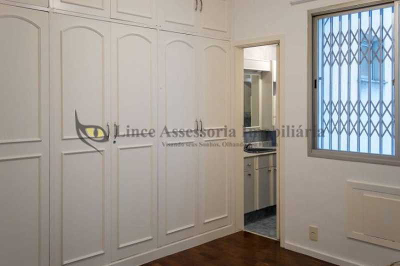 Apartamento à venda com 3 quartos, 126m² - Foto 11