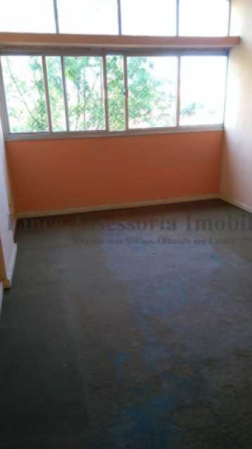 Apartamento à venda com 3 quartos, 90m² - Foto 6