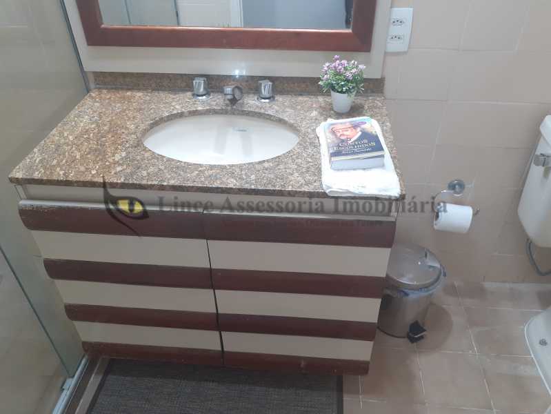 Apartamento à venda com 3 quartos, 122m² - Foto 17