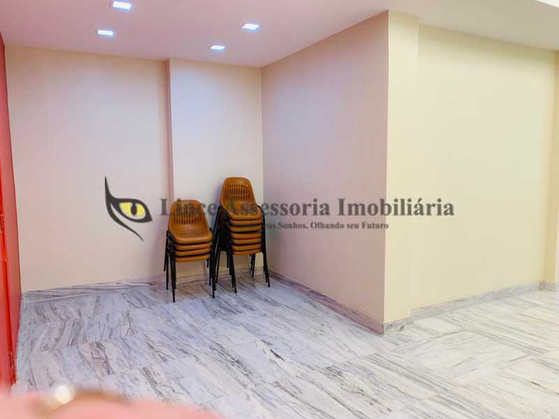 Apartamento à venda com 4 quartos, 156m² - Foto 6